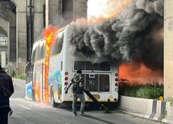 Cel puțin 23 de persoane au murit după ce un autocar a luat foc în Thailanda