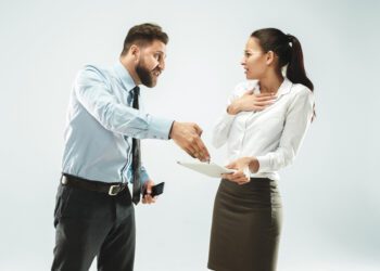 Bullyingul sau hărțuirea la locul de muncă: cum recunoști semnele?