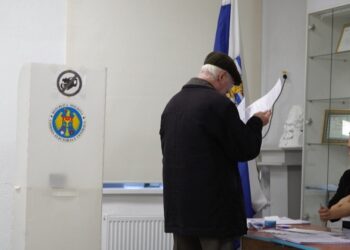 Peste 16% dintre alegători au fost deja la urnele de vot