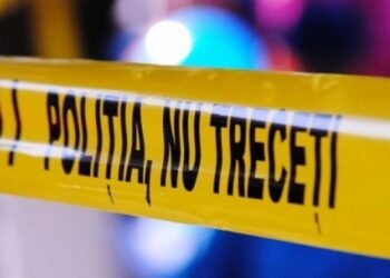 Doi tineri s-au izbit cu motocicleta într-o fântână, la Dondușeni. Unul a murit, altul – la spital