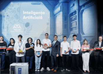 Locul I pentru R. Moldova la un concurs global de inteligență artificială. Doi elevi au creat o platformă care poate oferi instantaneu diagnoze medicale