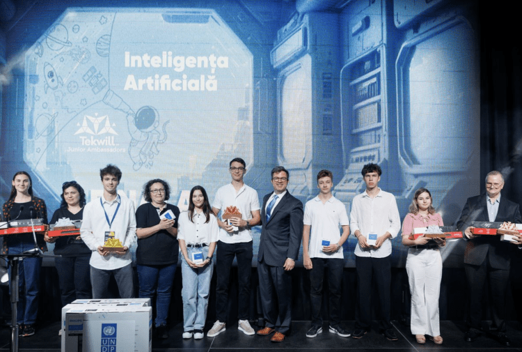 Locul I pentru R. Moldova la un concurs global de inteligență artificială. Doi elevi au creat o platformă care poate oferi instantaneu diagnoze medicale