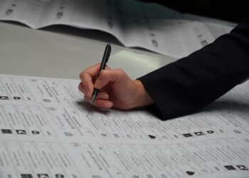 Peste 2,7 milioane de buletine de vot pentru alegerile din toamnă. Pentru prima dată, CEC va tipări și în limbile minorităților etnice din R. Moldova