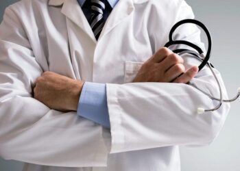 Aproape 3000 de lucrători medicali vor beneficia de compensații pentru cheltuielile de transport