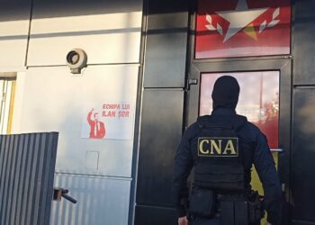 FOTO // CNA a bătut la ușa oficiului lui Șor din Bălți. De ce sunt bănuiți reprezentanții formațiunii politice