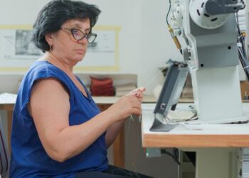 FOTO | Șaptesprezece locuri de muncă, deschise la Ungheni, grație UE