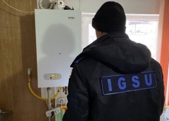 Un bărbat și un copil de doar trei ani au murit din cauza unei scurgeri de gaze