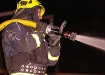 Atac rusesc în oraşul Dnipro, unde o fabrică şi un centru pentru persoane cu dizabilităţi au fost avariate