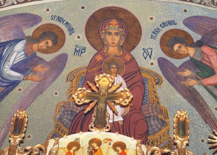 Sărbătoare mare înainte de Postul Nașterii Domnului. Creștinii îi prăznuiesc pe Sfinții Arhangheli Mihail și Gavriil