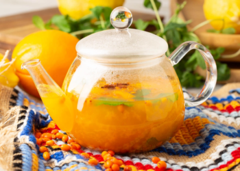 Ceaiul pe care să-l bei iarna. Conține mai multă vitamina C decât citricele și îți consolidează imunitatea
