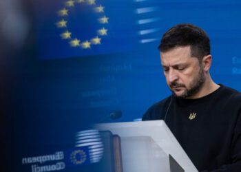 Zelenski respinge ideea unui armistițiu „fără garanţii clare de securitate pentru Ucraina”