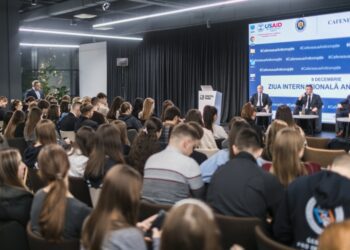 FOTO // CNA și USAID Moldova au organizat o ediție specială a Cafenelei Anticorupție – un eveniment de promovare a culturii integrității, dedicat tinerilor din RM