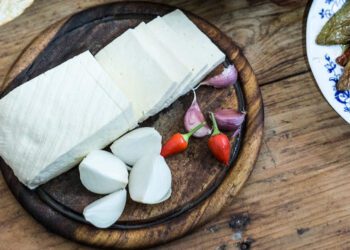 Moldova produce mai multă brânză ca în anii precedenți. Crește și producția de lapte