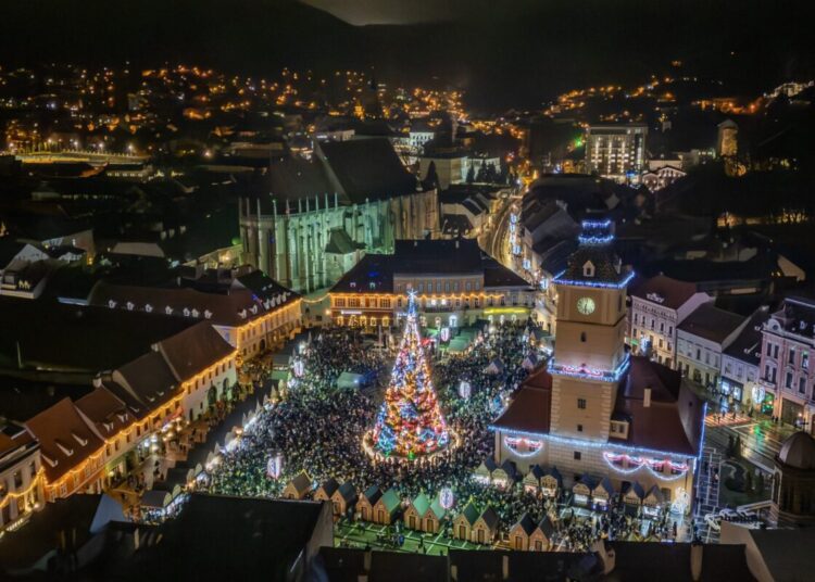 Târgul de Crăciun de la Brașov este în topul celor mai atractive târguri din Europa