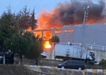 Doisprezece morţi şi trei răniţi în Turcia, într-o explozie la o fabrică de muniţie care s-a surpat parţial