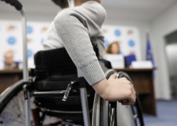 Școlile vor înființa unități speciale pentru educația copiilor cu dizabilități severe