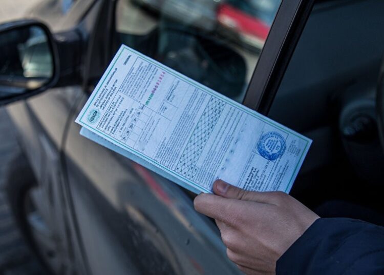 Începând cu 1 ianuarie 2025, certificatul ”Carte Verde” va putea fi prezentat doar în format digital