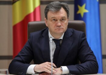 Dorin Recean: „Profesorii merită mai mult, iar Guvernul va continua să caute soluții”