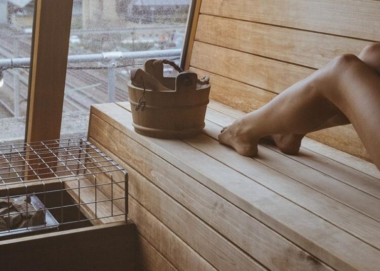 Prostituție într-o saună din capitală. Clienții – oameni de afaceri, sportivi și persoane cu trecut criminal