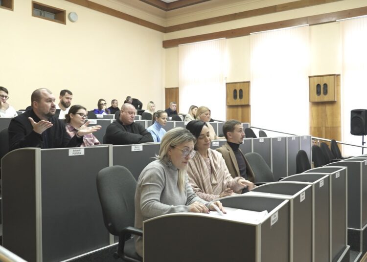 VIDEO // Bugetul municipiului Bălţi pentru anul 2025 încă nu a fost aprobat. Ședința CMB nu a avut loc din lipsă de cvorum