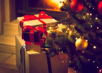 Creştinii sărbătoresc Crăciunul pe stil nou