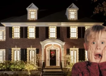 Casa din filmul „Singur acasă” și-a găsit cumpărător de Crăciun: Suma fabuloasă pentru care a fost vândută