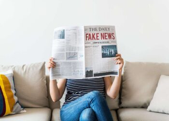 Ce rol are inteligența emoțională în detectarea știrilor false?