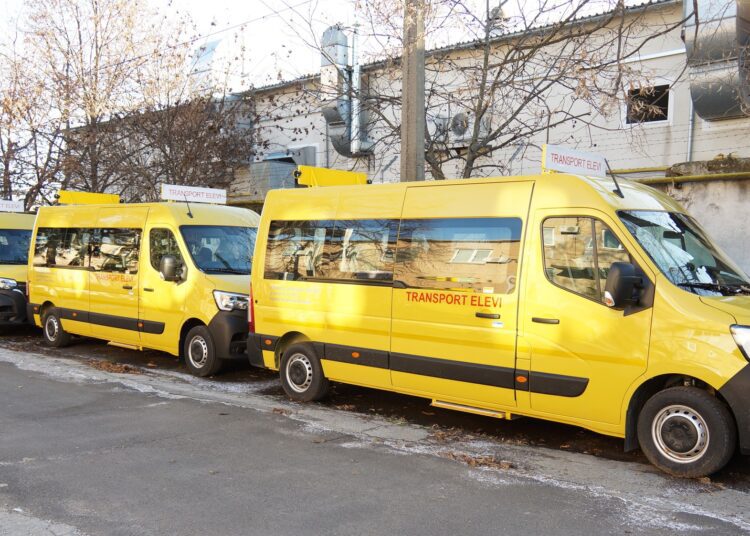 Ultimele 9 autobuze școlare au ajuns în raioane, inclusiv la Briceni, Florești, Ocnița și Soroca