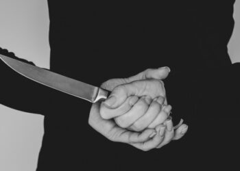 O tânără din Bălți, înjunghiată de propria soră
