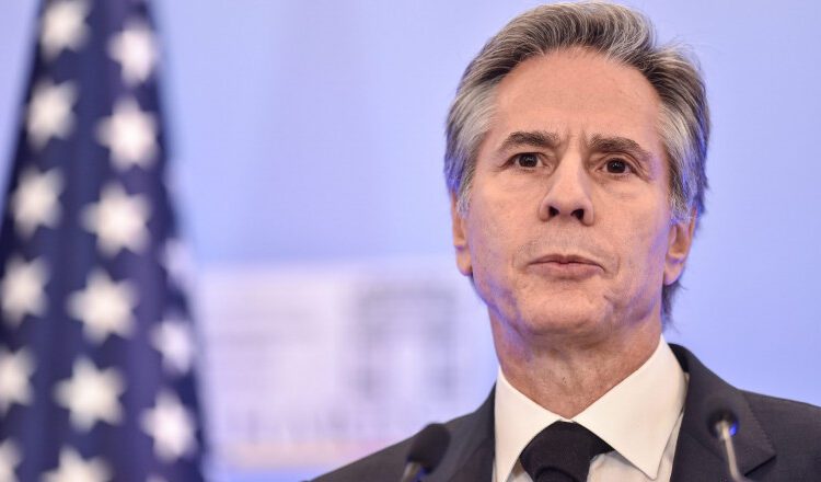 Antony Blinken: Ucraina trebuie să decidă între „continuarea luptei și negocieri pentru o încetare a focului”
