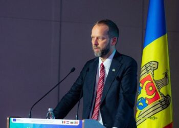 Ambasadorul UE la Chișinău, Janis Mazeiks: Serviciul rus de Informații Externe face tot ce poate în domeniul dezinformării. Știm proverbul „hoțul strigă prindeți hoțul”