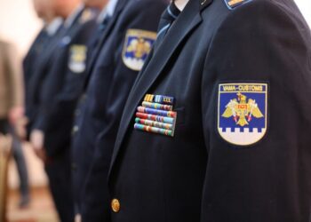 Doi vameși, depistați cu avere nejustificată de circa 1,4 milioane lei. ANI vrea confiscarea banilor