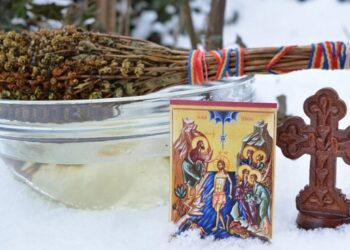 Creștinii ortodocși de rit vechi sărbătoresc astăzi Boboteaza