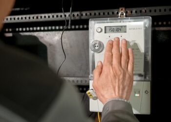 Când vor deveni funcționabile contoarele inteligente. Anunțul Ministerului Energiei