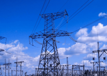 Consumul de energie pentru astăzi va fi cu 17% mai mare. Malul drept este asigurat în întregime