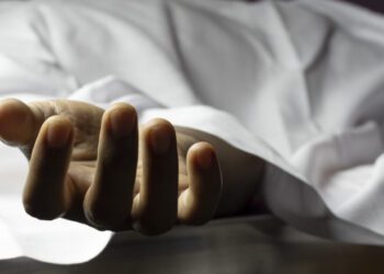 Deces într-un local din Edineț. Victima s-a înecat cu frigărui