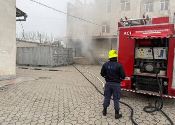 VIDEO // Incendiu la o agenție de publicitate din Bălţi