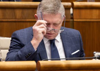 Premierul pro-rus al Slovaciei rămâne fără majoritate în parlament. Cum s-a ajuns în această situație