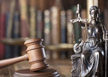 Consilier din cadrul Ministerului Finanțelor, acuzat de încălcarea atribuțiilor legale