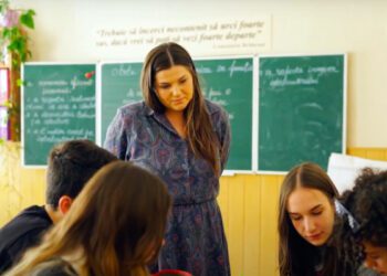 MEC pregătește al doilea pachet de  debirocratizare în sistemul educațional. Ce se va schimba în activitatea școlilor și grădinițelor în anul 2025
