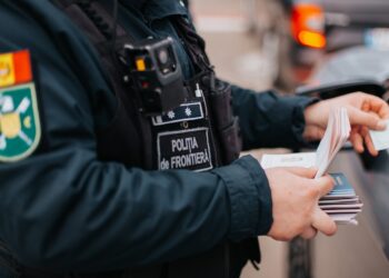 Cinci acte false, descoperite de polițiștii de frontieră