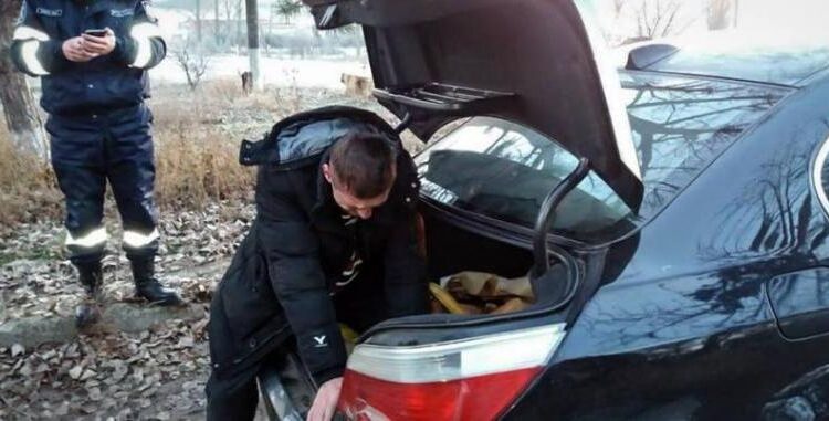 Clipe de coșmar pentru un bărbat de 32 de ani. A fost răpit și bătut de propriul socru și amicii lui