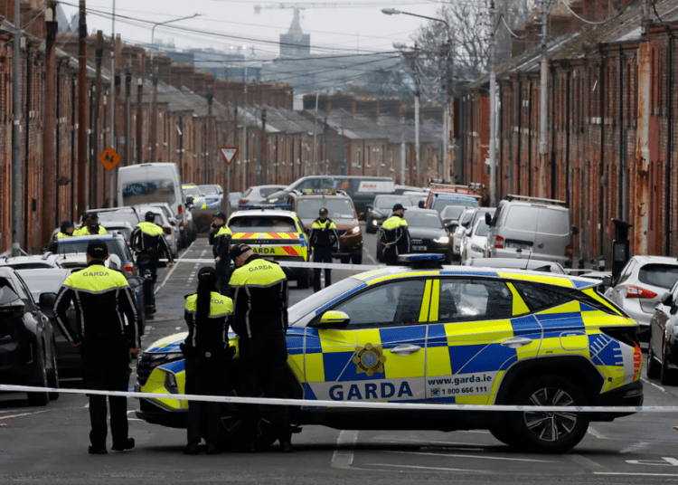 Mai multe persoane au fost înjunghiate la Dublin. Poliţia a reţinut un suspect