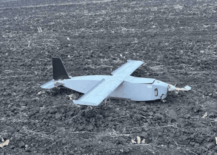 Dronă militară, descoperită pe un câmp, la Taraclia