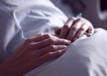 Caz tragic la Drochia: O femeie însărcinată a murit acasă până la venirea medicilor