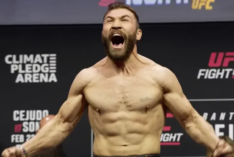 Victorie spectaculoasă în UFC: Ion Cuțelaba l-a învins pe turcul Ibo Aslan