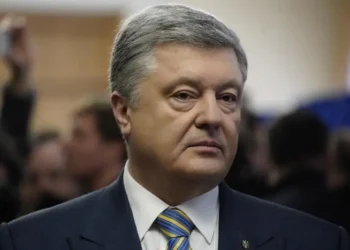 Autoritățile de la Kiev au impus sancțiuni împotriva fostului președinte Petro Poroșenko