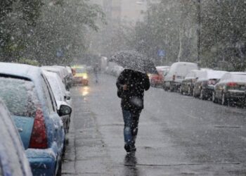 Iarna își intră în drepturi în R. Moldova. Meteorologii anunță cod galben de ninsoare și lapoviță