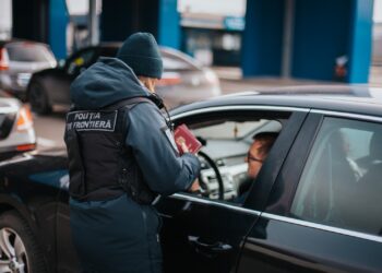 “Cadou” în pașaport în loc de certificat de înmatriculare