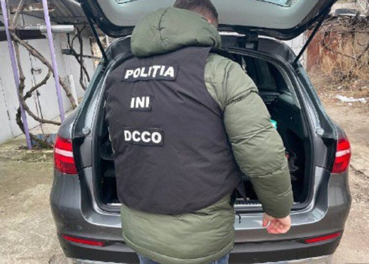 A vrut să cumpere imobile în Chișinău pe bani furați în UE